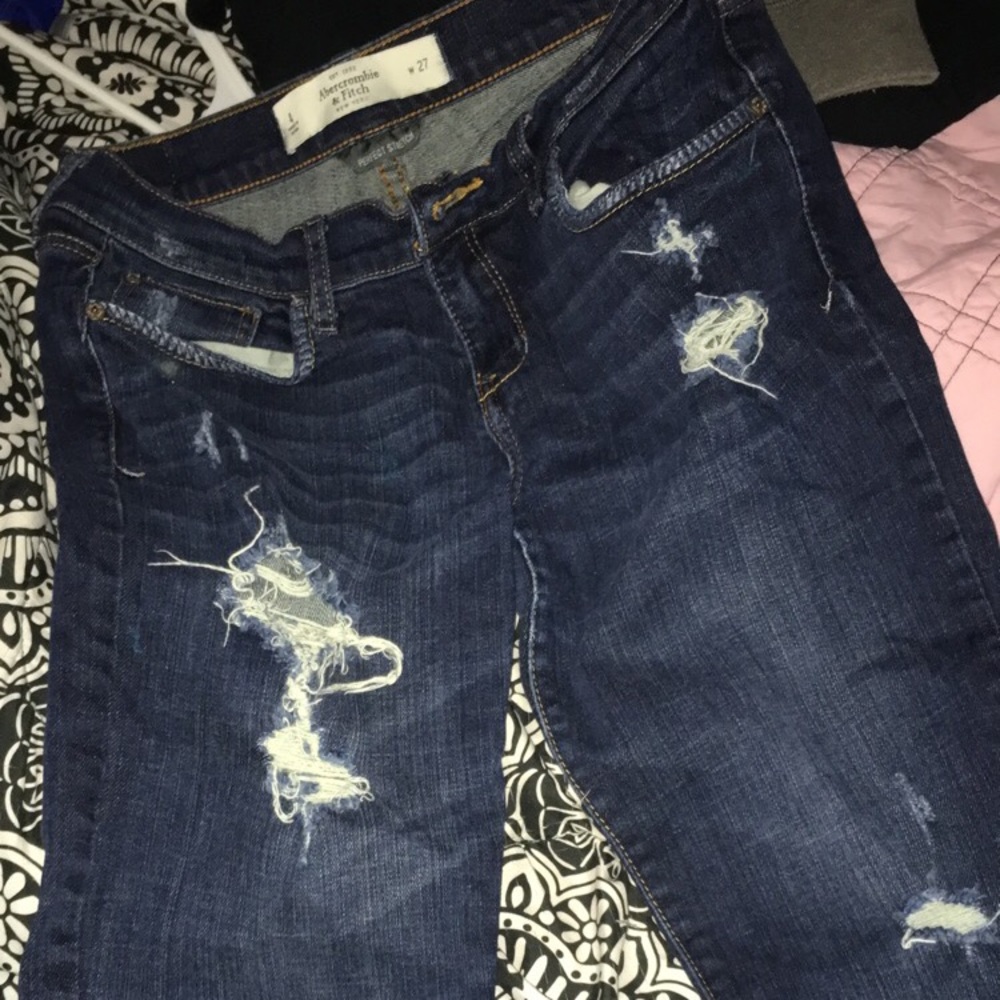 Ripped jeans Ambercrombie & Fitch